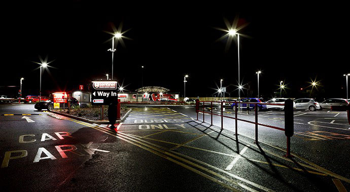 1 Hour Free Car Park Leeds Bradford Airport www.sentinelcarpark.co.uk